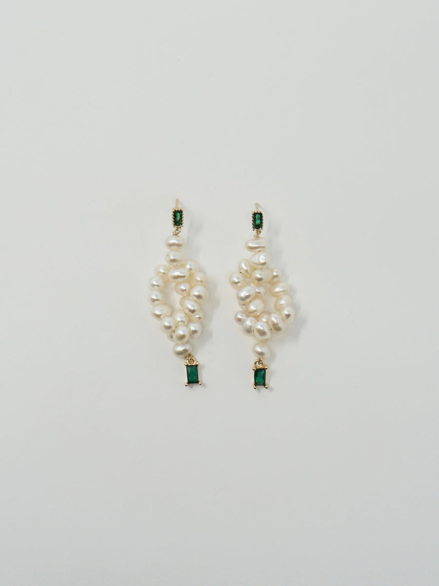 Green Crystal Knot Pearl Drops – NST Studio