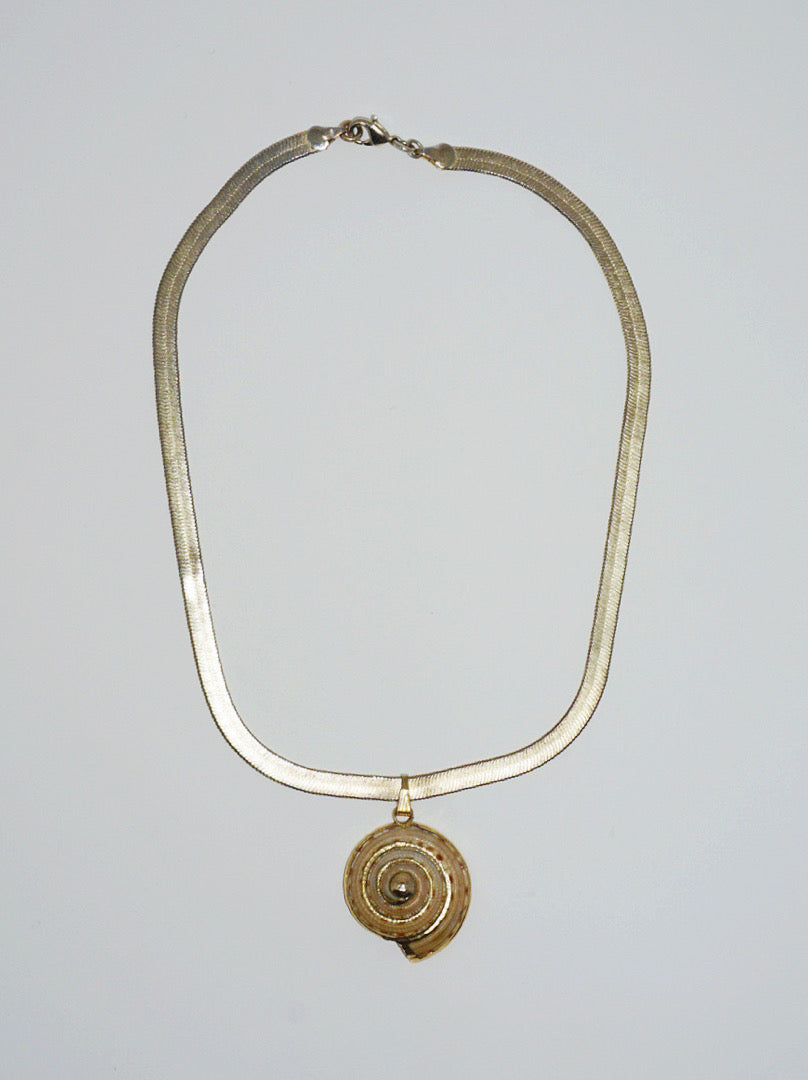 Vintage Gold Plated Shell Necklace