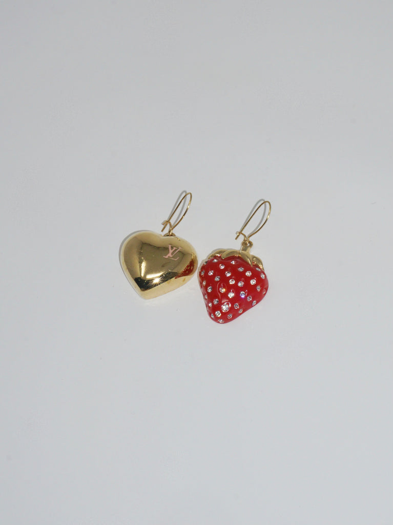 louis vuitton heart earring